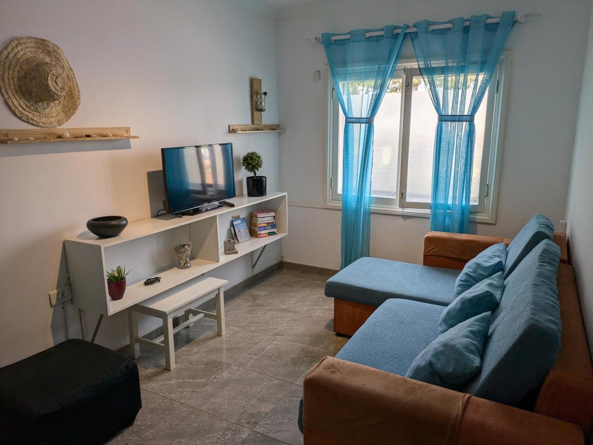 Burero Beach Stay - Comfy - Near Airport & Beaches El Burrero Oda fotoğraf